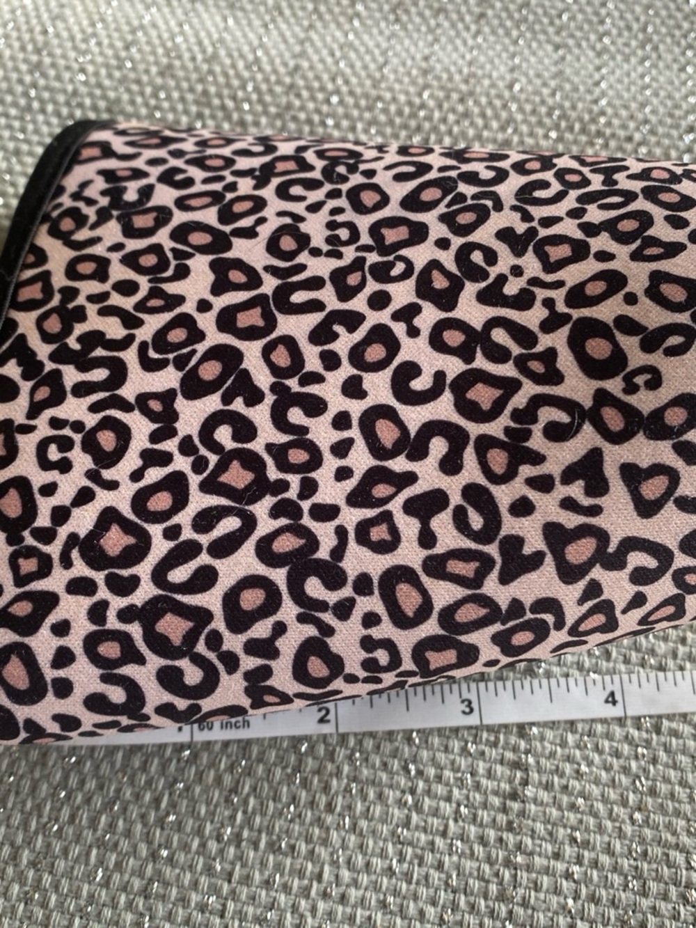 Leopard Print Beverage Insulation Sleeve